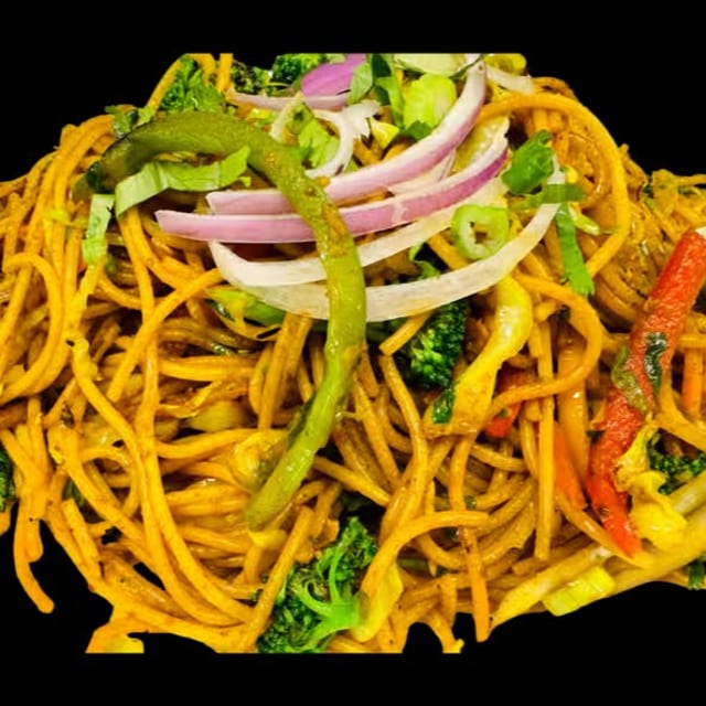 Veg Chowmein.